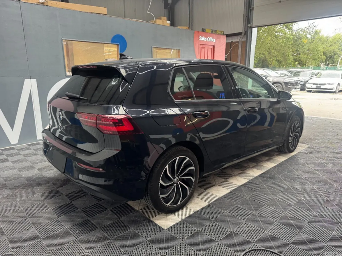 Volkswagen Golf Hatchback, Diesel, 2024, Black
