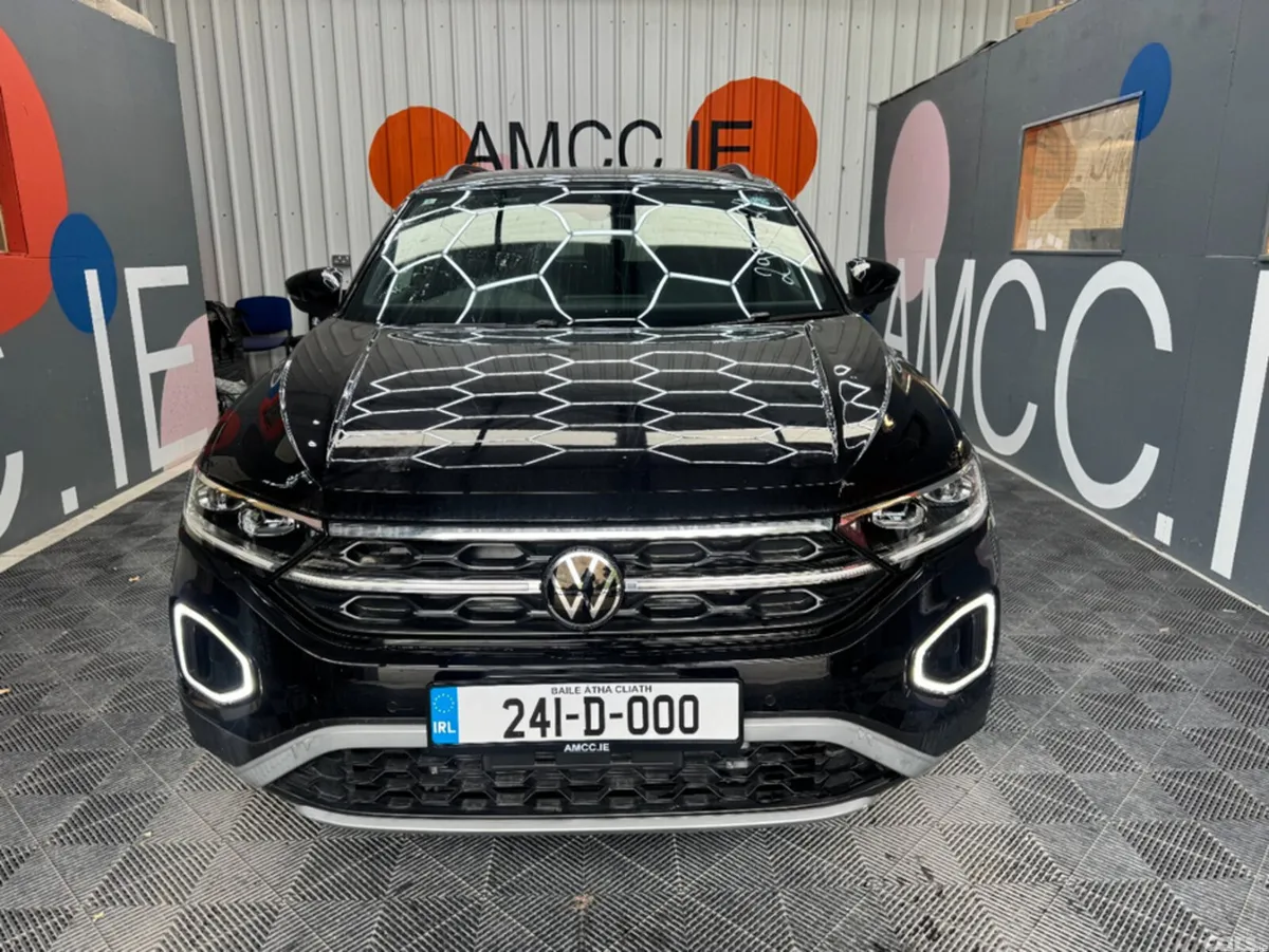 Volkswagen T-Roc SUV, Diesel, 2024, Black
