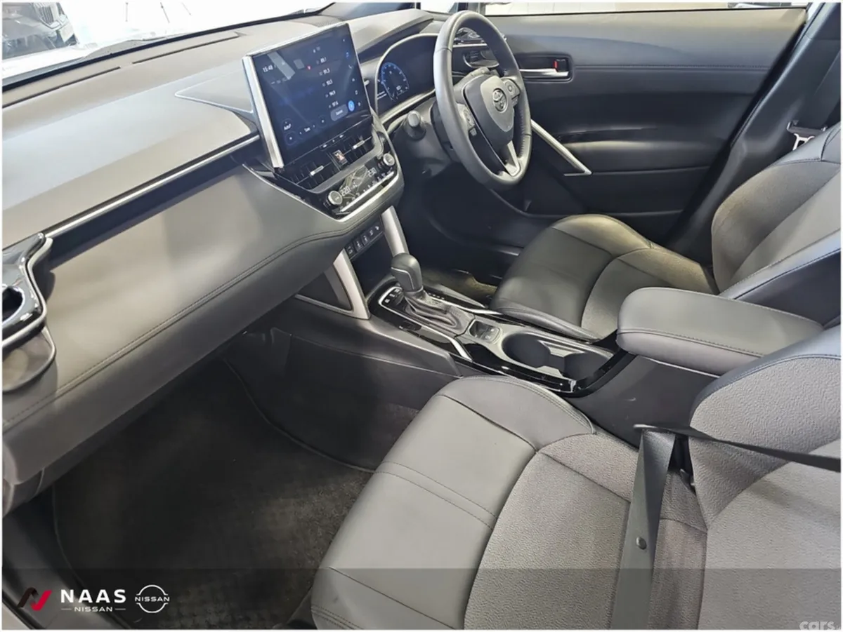 Toyota Corolla Cross MPV, Petrol Hybrid, 2024, White