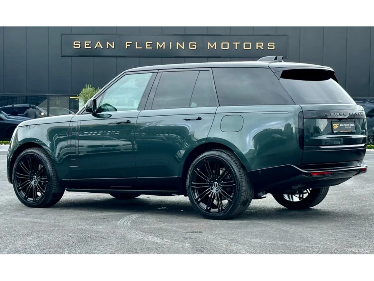 Land Rover Range Rover SUV, Petrol Plug-in Hybrid, 2026, Green
