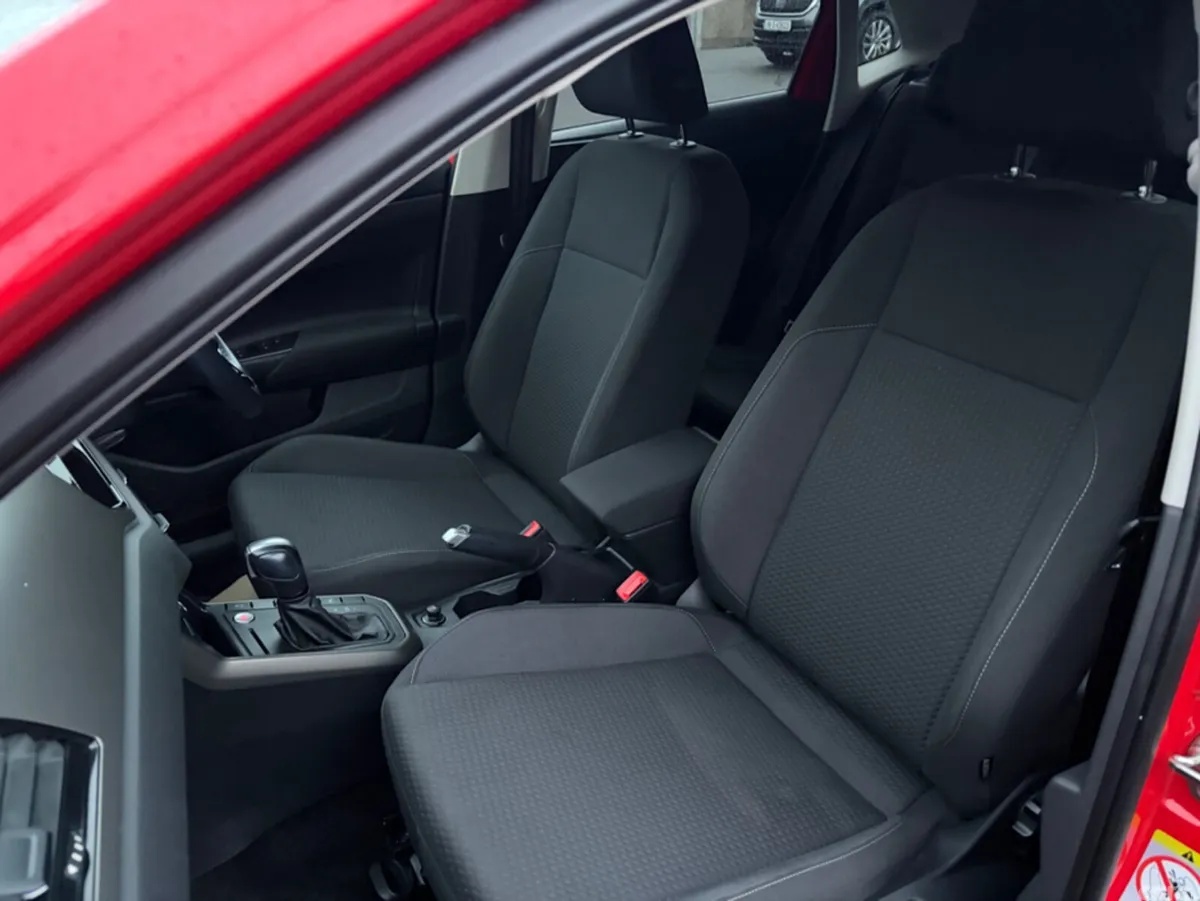 Volkswagen Polo Hatchback, Petrol, 2021, Red