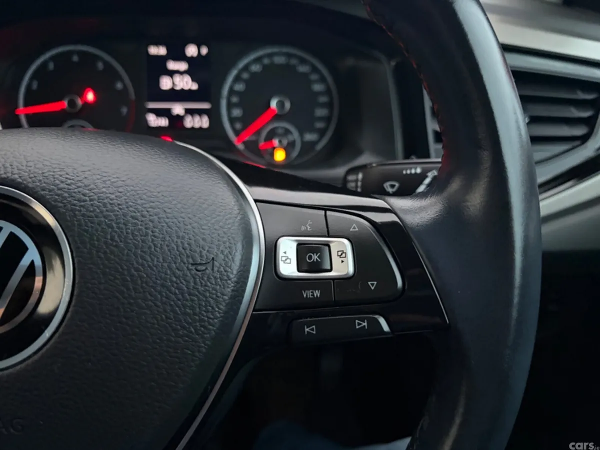 Volkswagen Polo Hatchback, Petrol, 2021, Red