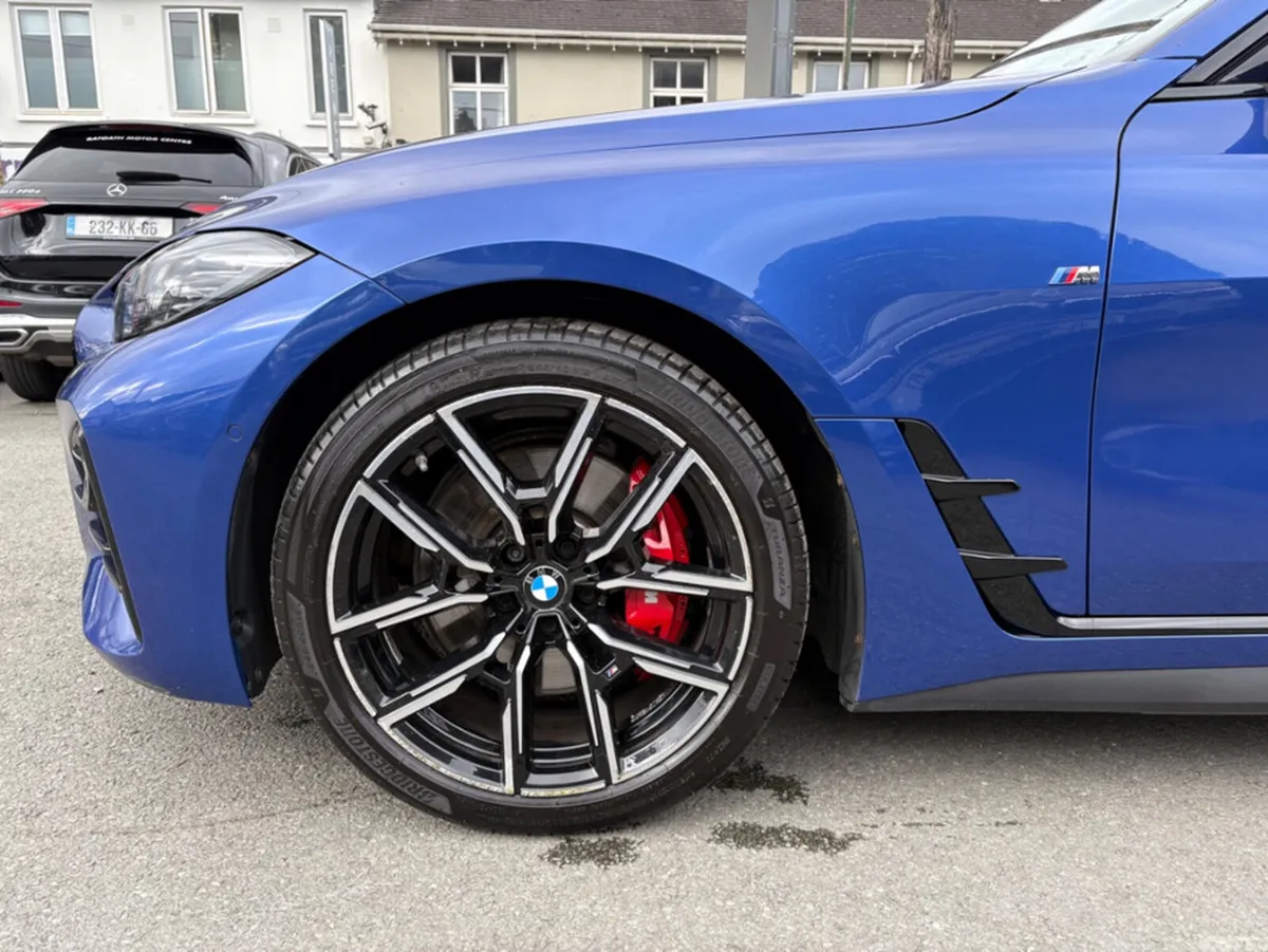 BMW 4-Series Hatchback, Diesel, 2023, Blue