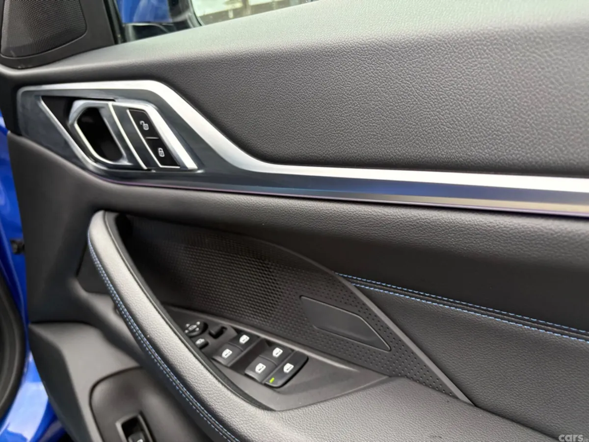 BMW 4-Series Hatchback, Diesel, 2023, Blue