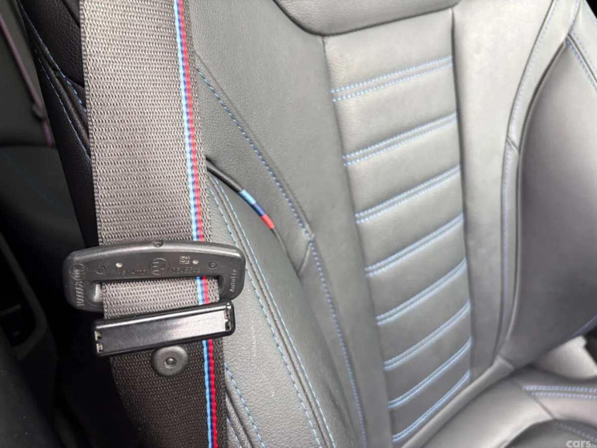 BMW 4-Series Hatchback, Diesel, 2023, Blue