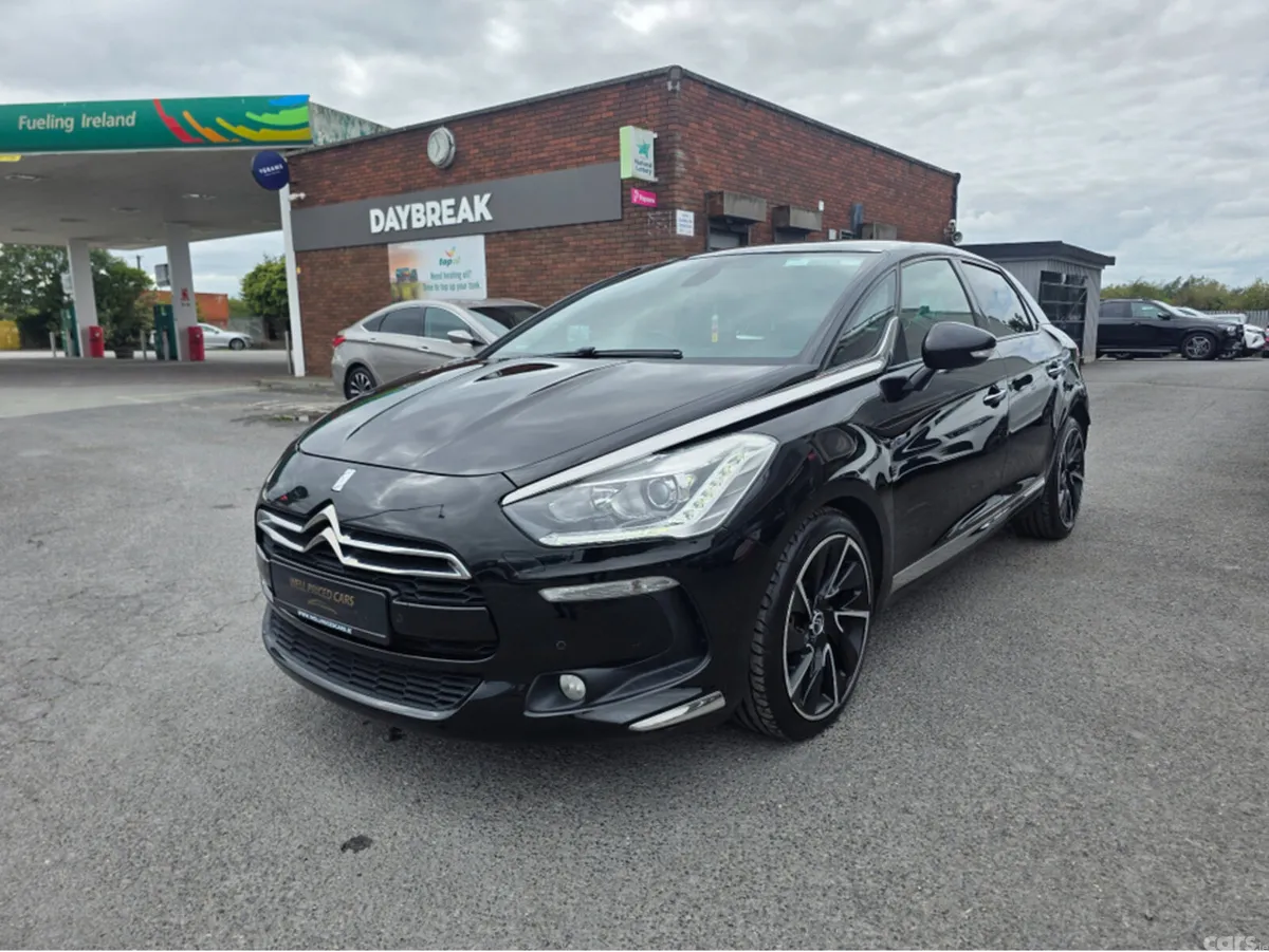Citroen DS 5 Hatchback, Diesel, 2015, Black