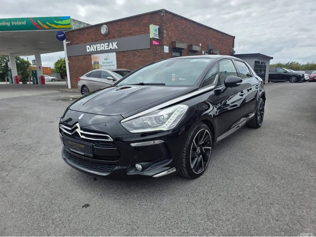 Citroen DS 5 Hatchback, Diesel, 2015, Black
