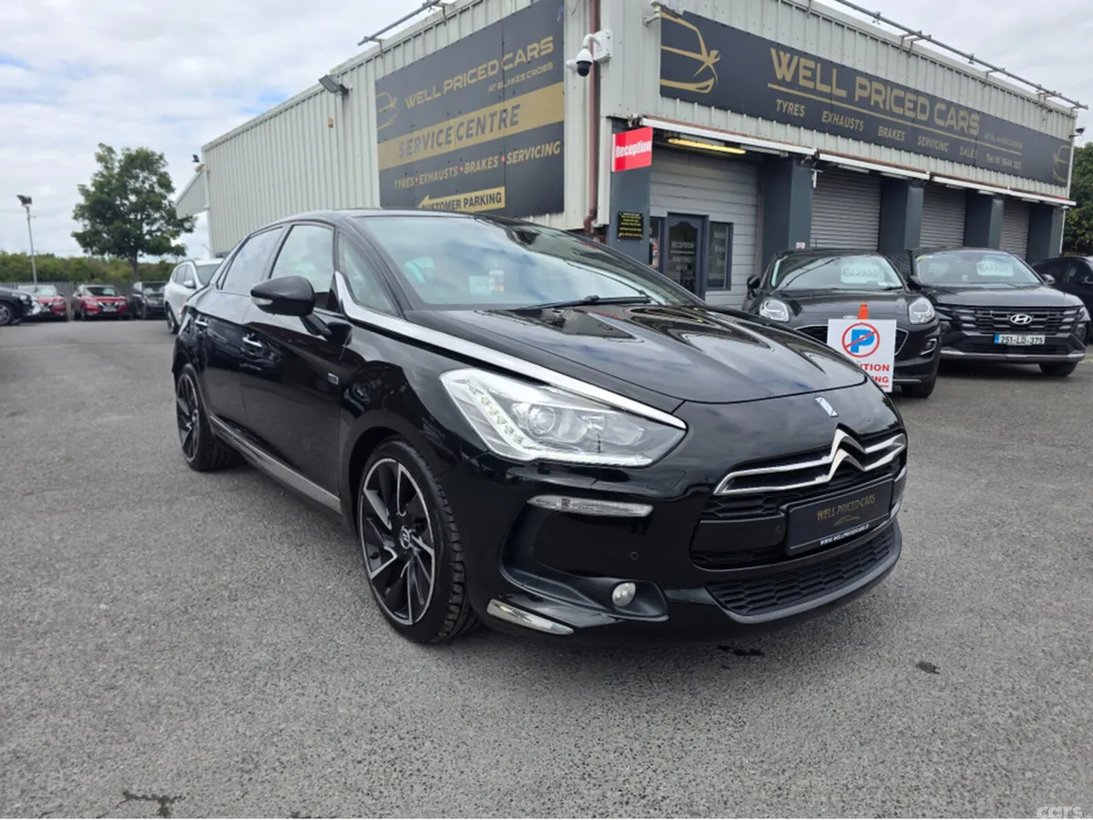 Citroen DS 5 Hatchback, Diesel, 2015, Black