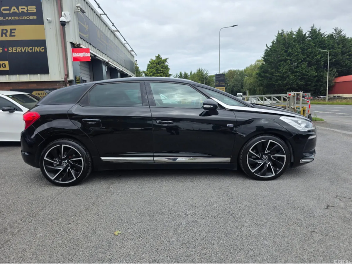 Citroen DS 5 Hatchback, Diesel, 2015, Black