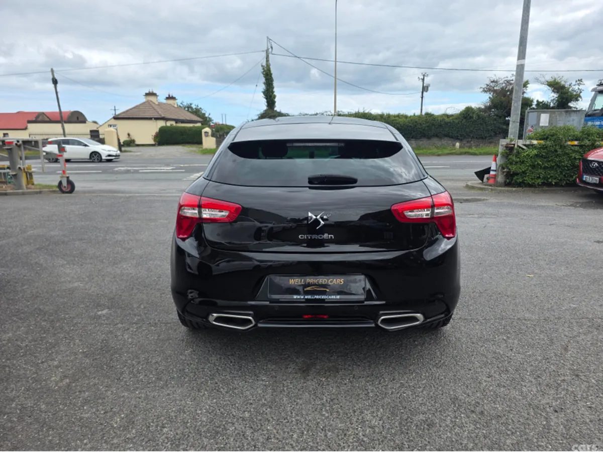 Citroen DS 5 Hatchback, Diesel, 2015, Black