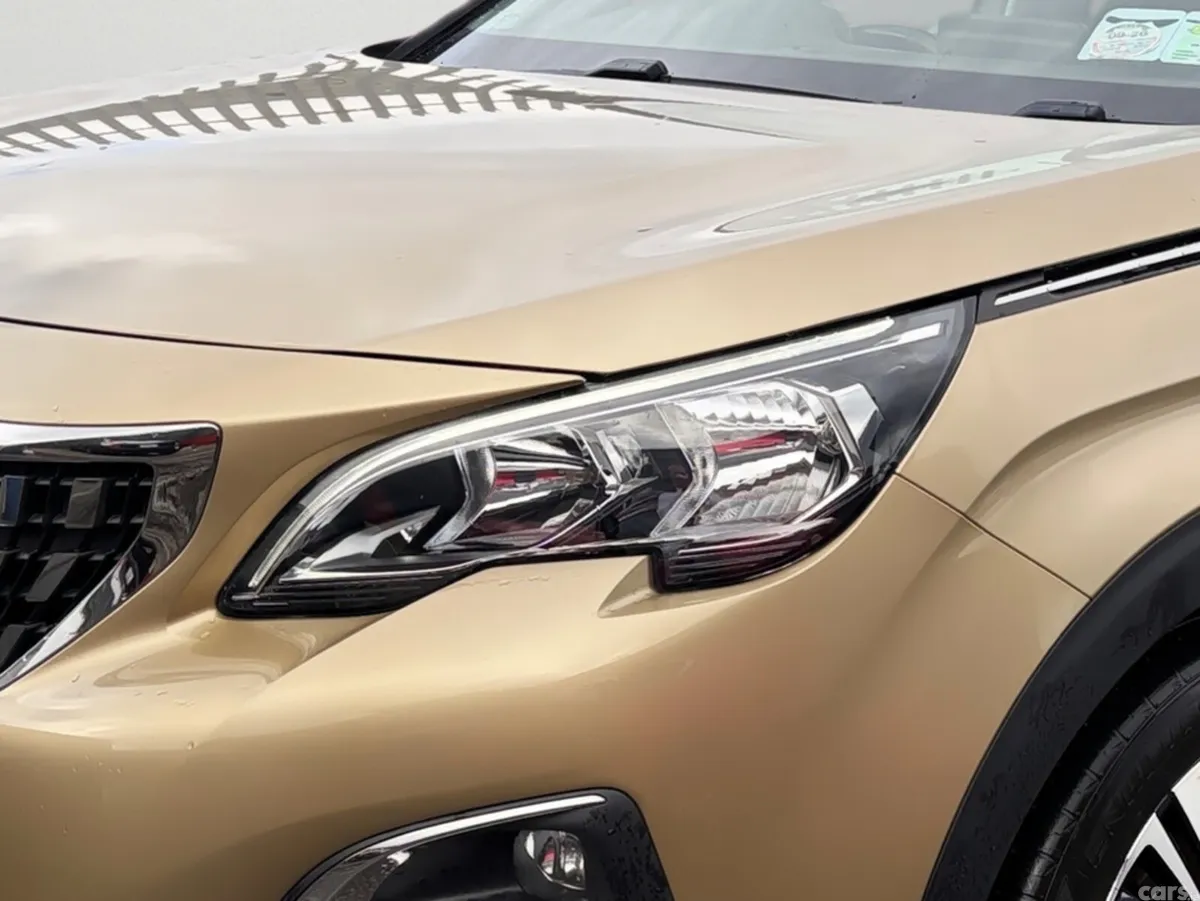 Peugeot 3008 SUV, Petrol, 2017, Bronze