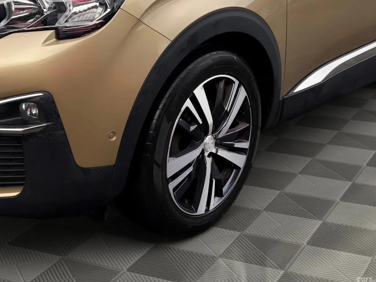 Peugeot 3008 SUV, Petrol, 2017, Bronze