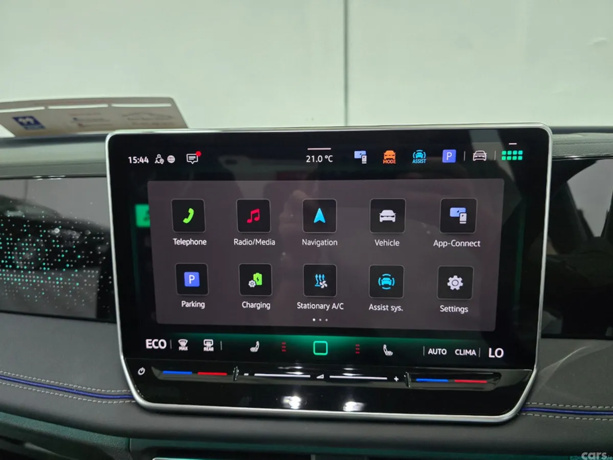 Volkswagen Tiguan SUV, Petrol Plug-in Hybrid, 2024, Grey