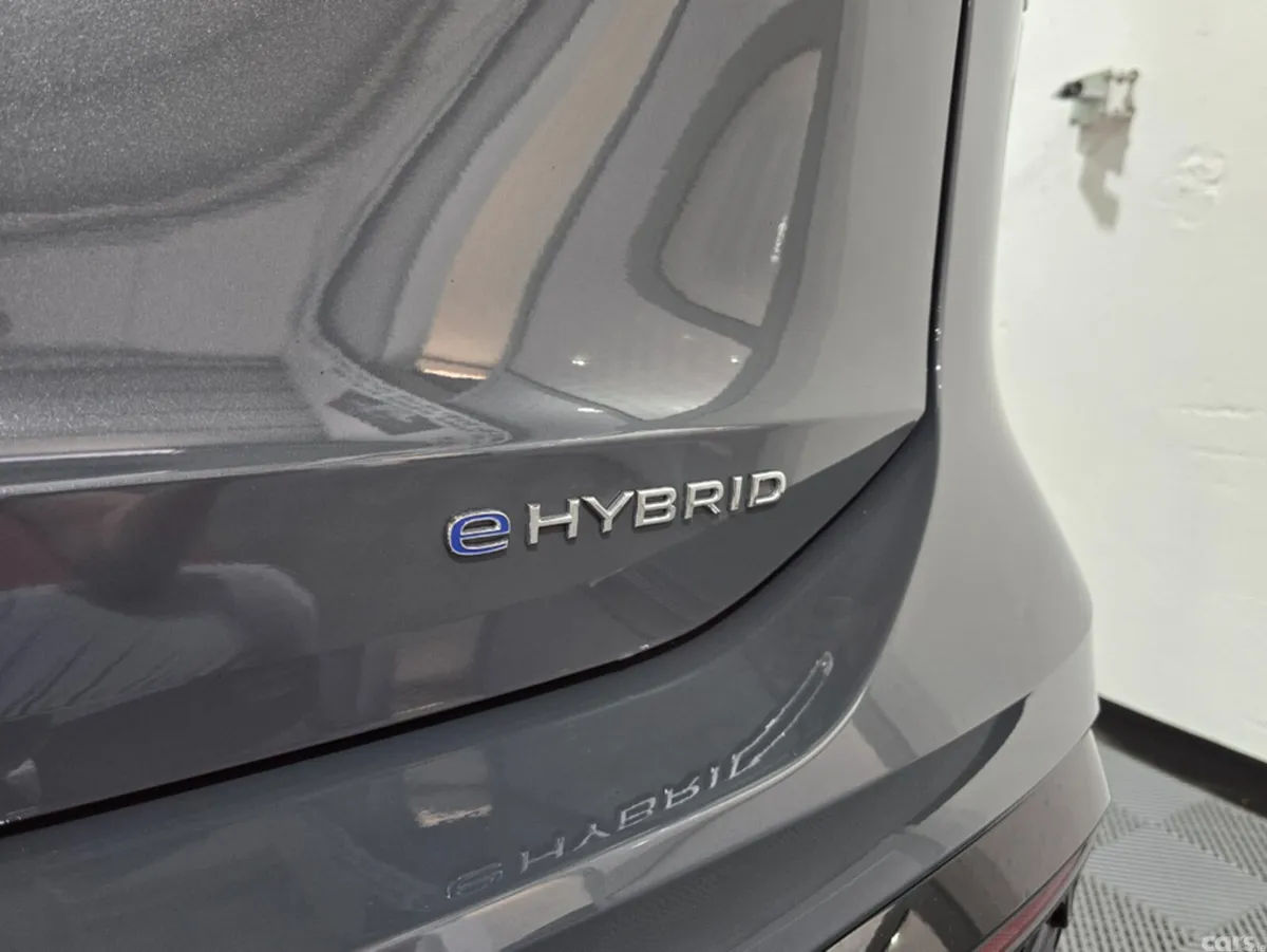 Volkswagen Tiguan SUV, Petrol Plug-in Hybrid, 2024, Grey