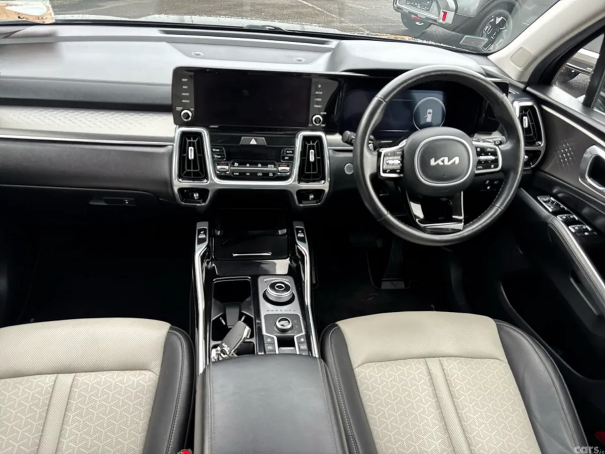 Kia Sorento MPV, Petrol Plug-in Hybrid, 2023, Black