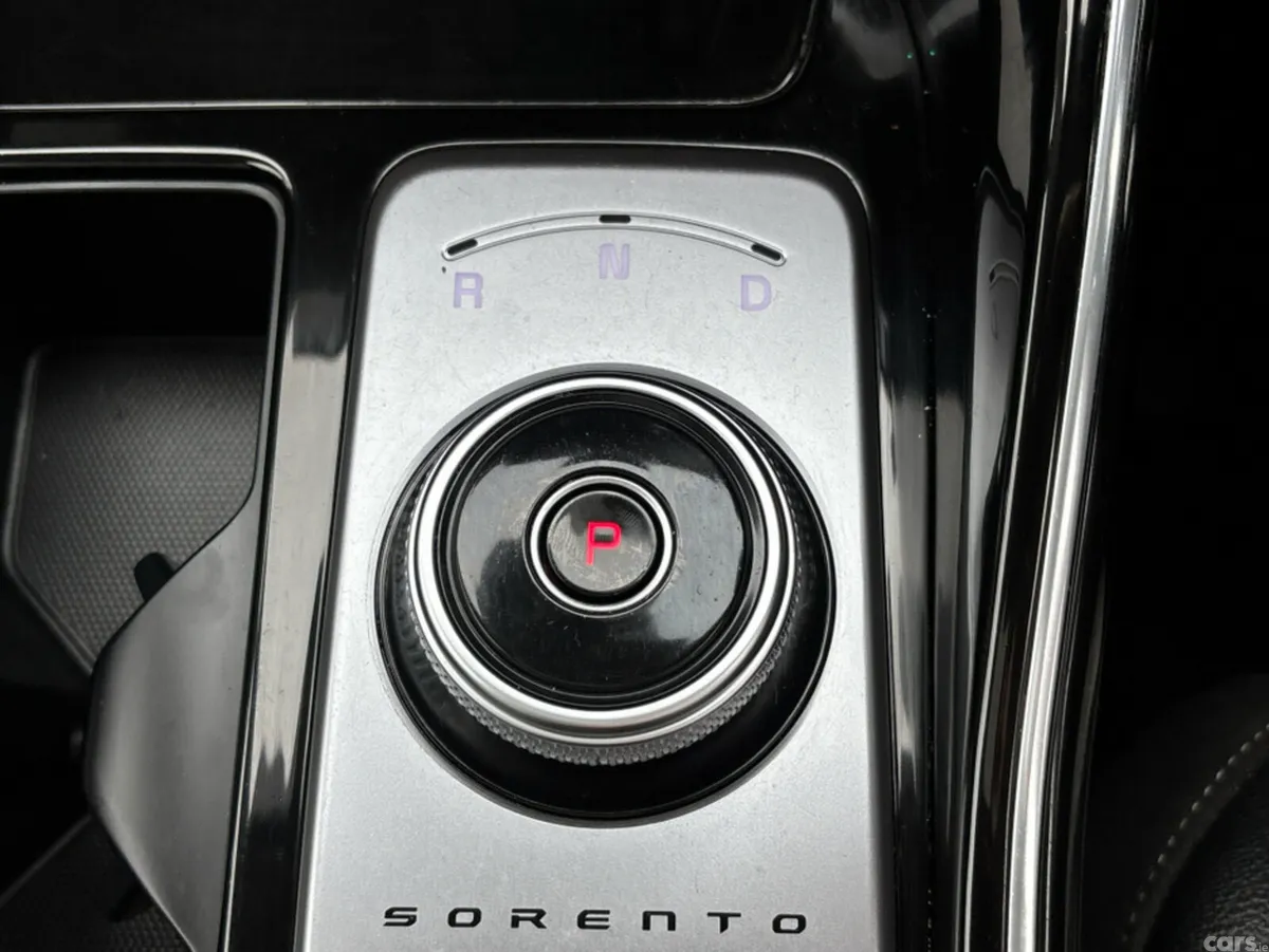 Kia Sorento MPV, Petrol Plug-in Hybrid, 2023, Black