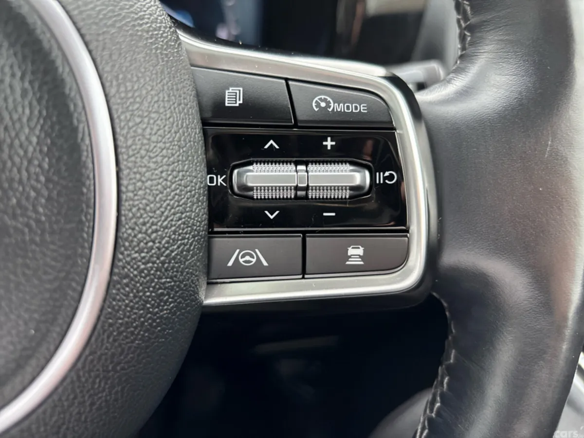 Kia Sorento MPV, Petrol Plug-in Hybrid, 2023, Black