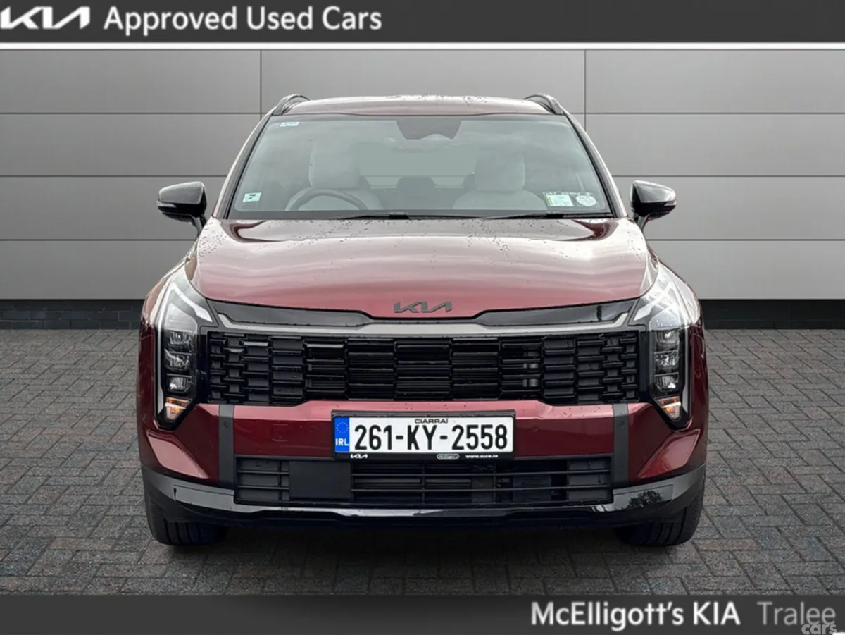 Kia Sportage MPV, Petrol Hybrid, 2026, Red