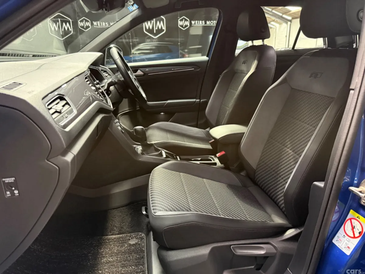 Volkswagen T-Roc SUV, Diesel, 2020, Blue