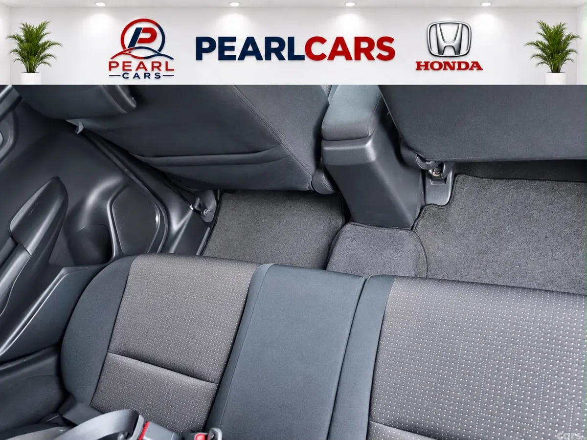 Honda Fit Hatchback, Petrol Hybrid, 2014, Gold