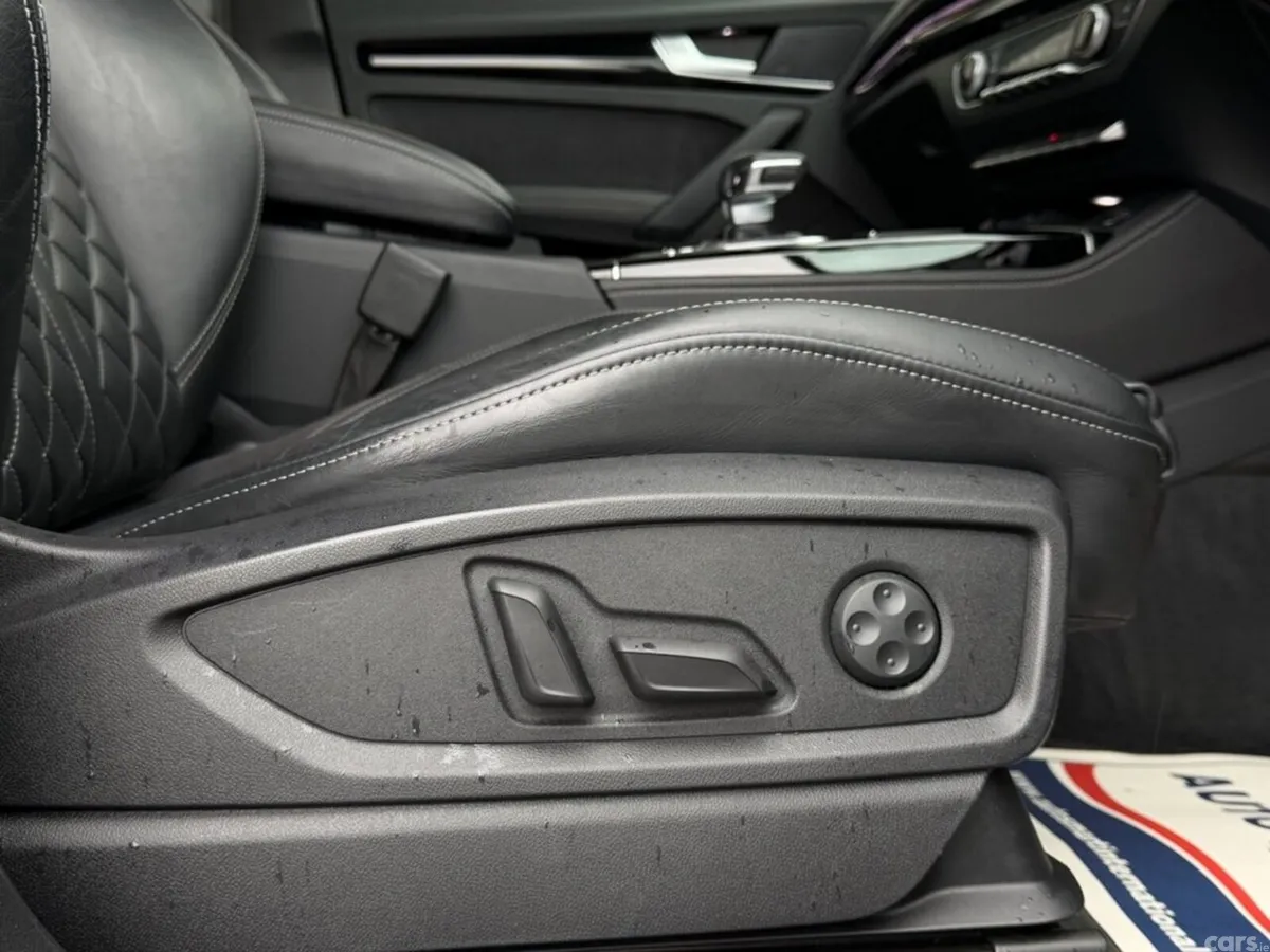 Audi Q5 SUV, Diesel Hybrid, 2022, Black