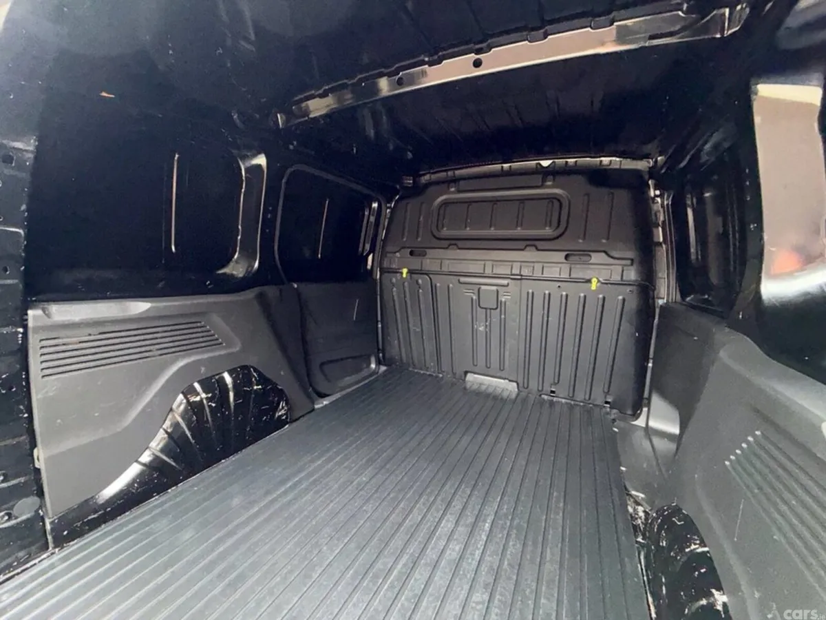 Citroen Berlingo MPV, Diesel, 2023, Black