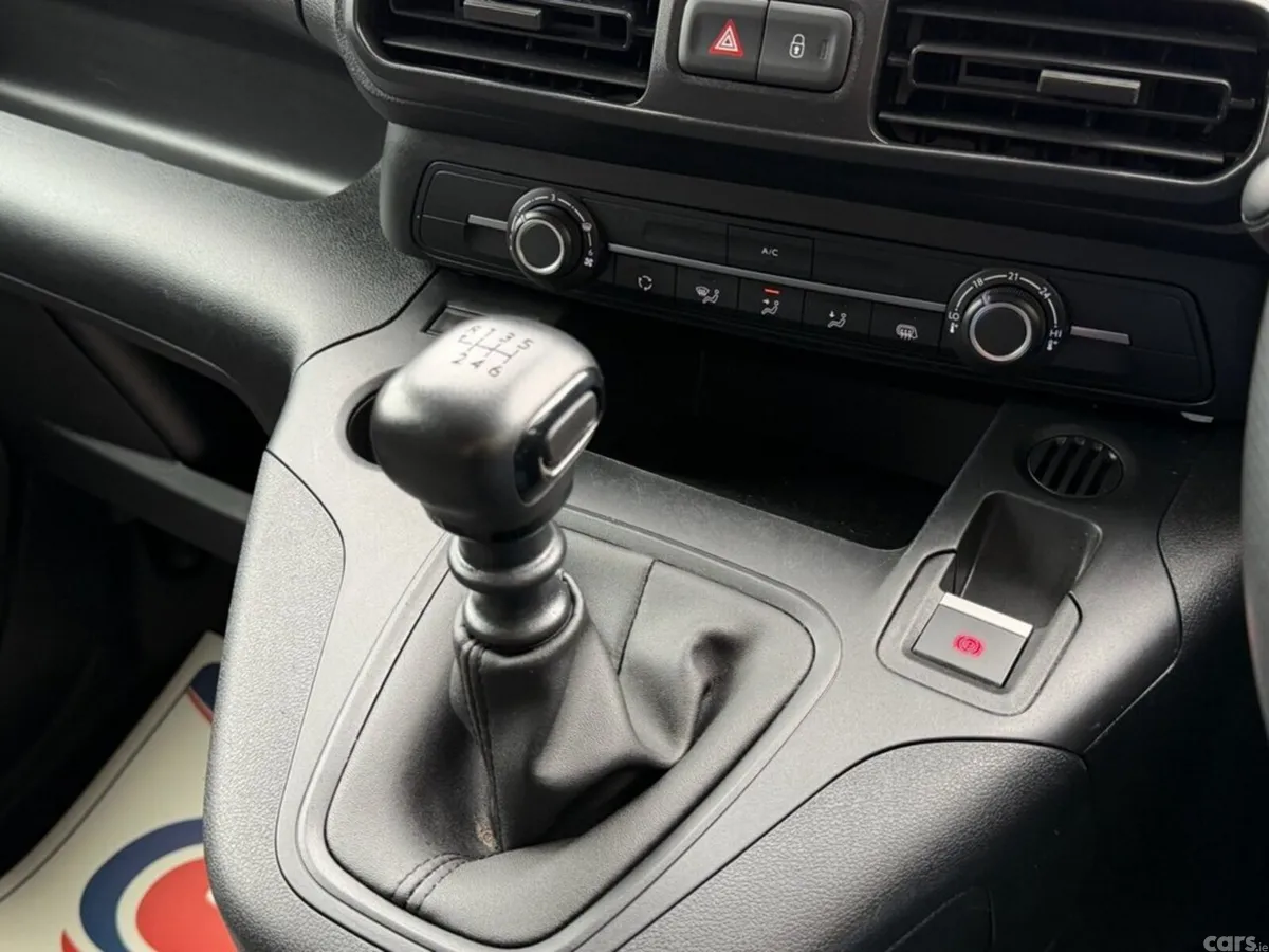 Citroen Berlingo MPV, Diesel, 2023, Black