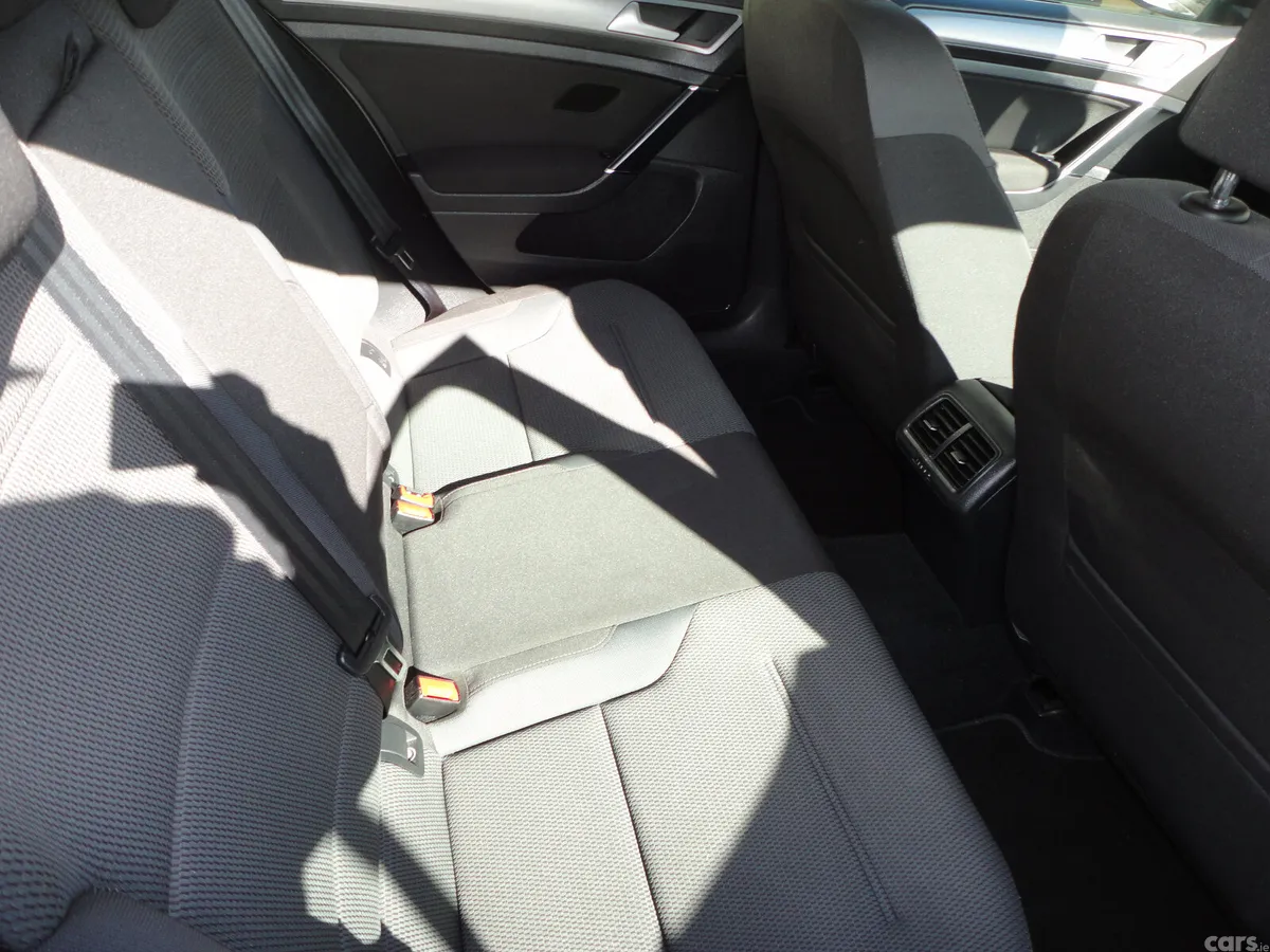 Volkswagen Golf Hatchback, Diesel, 2016, Grey