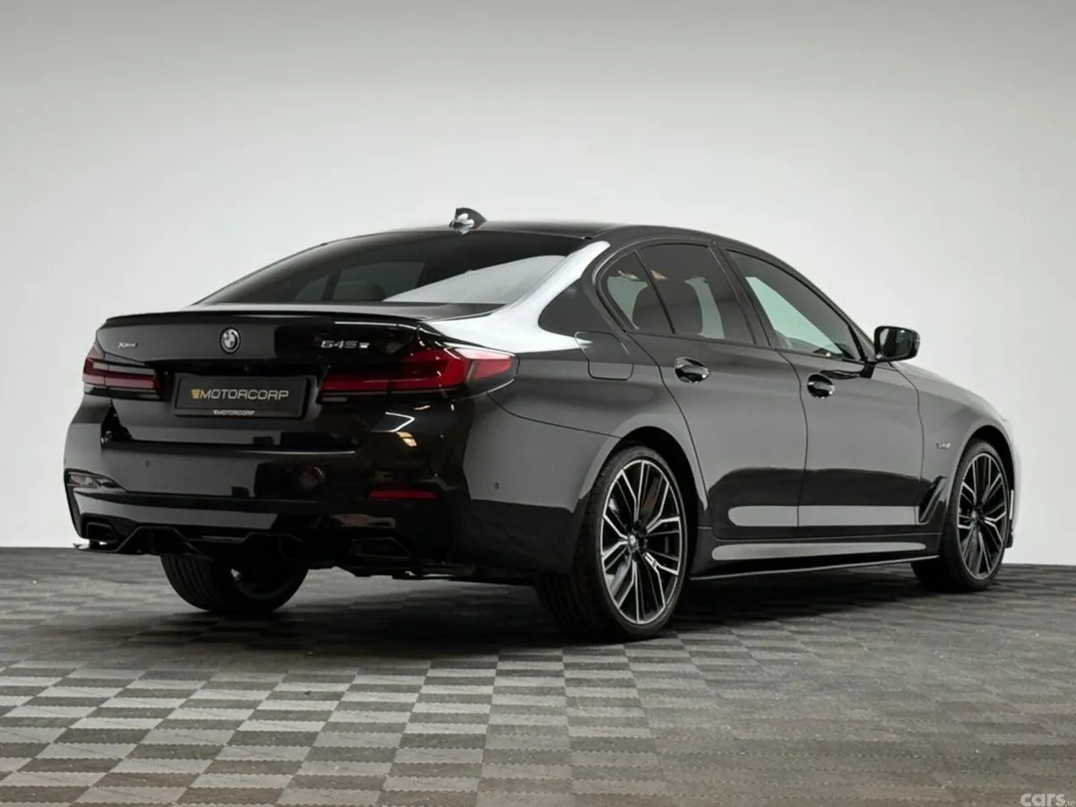 BMW 5-Series Saloon, Petrol Plug-in Hybrid, 2022, Black