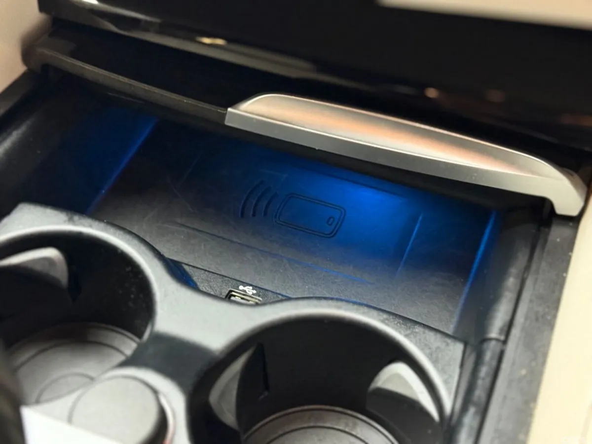 BMW 5-Series Saloon, Petrol Plug-in Hybrid, 2022, Black