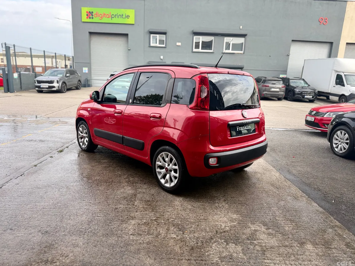 Fiat Panda Hatchback, Petrol, 2017, Red