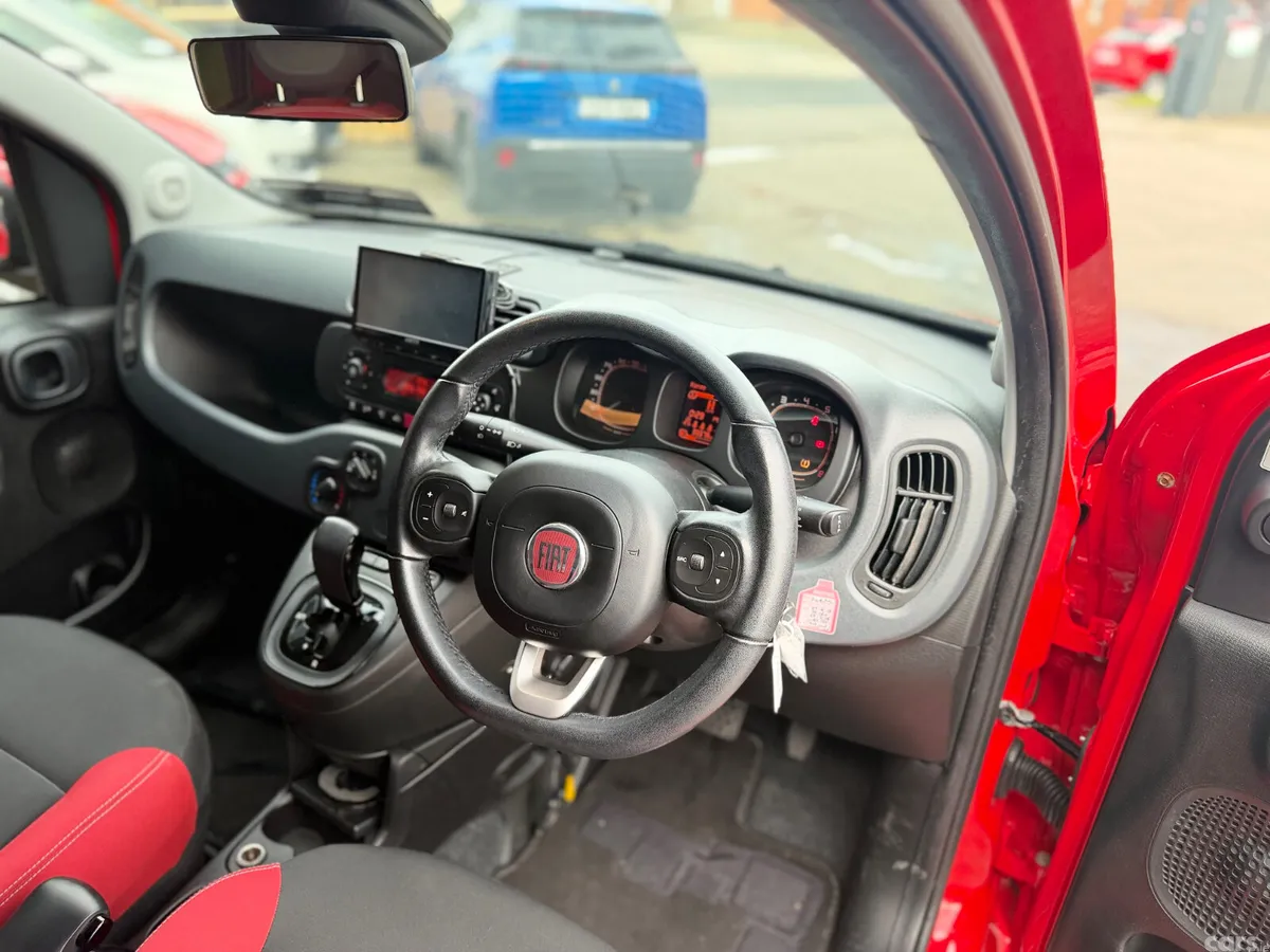 Fiat Panda Hatchback, Petrol, 2017, Red