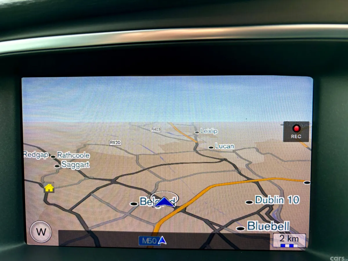 Volvo V40 Hatchback, Diesel, 2018, White