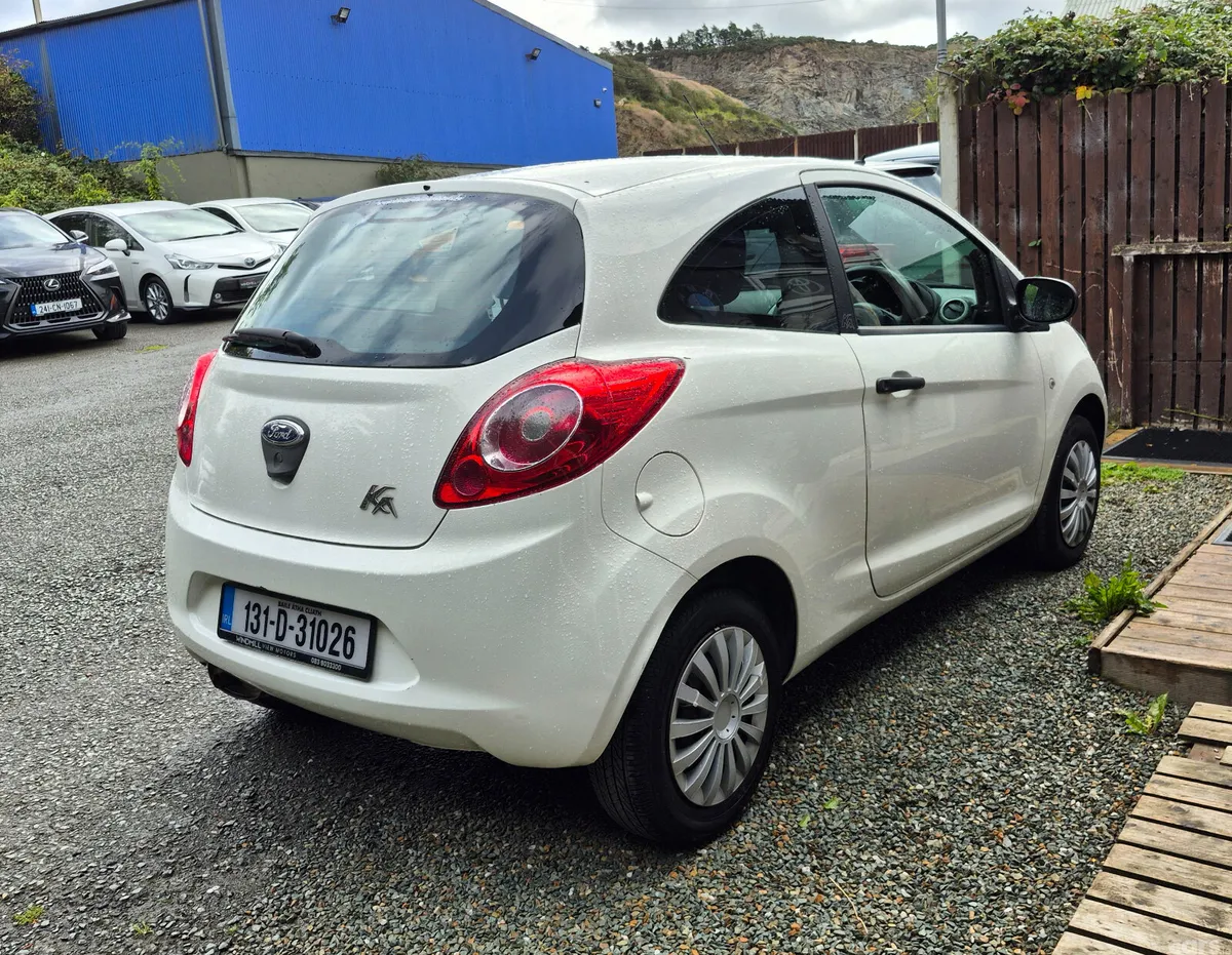 Ford KA Hatchback, Petrol, 2013, White
