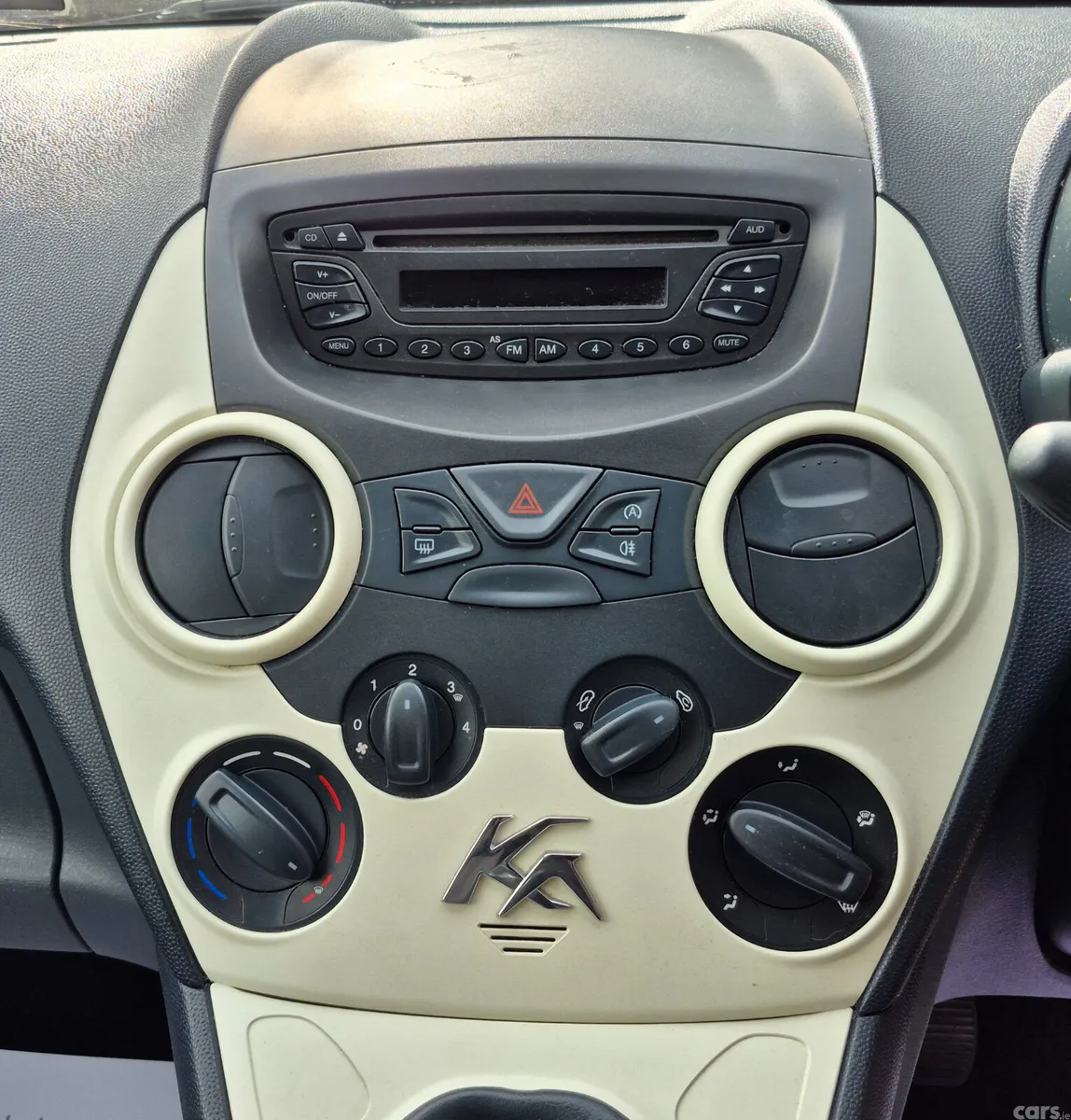 Ford KA Hatchback, Petrol, 2013, White