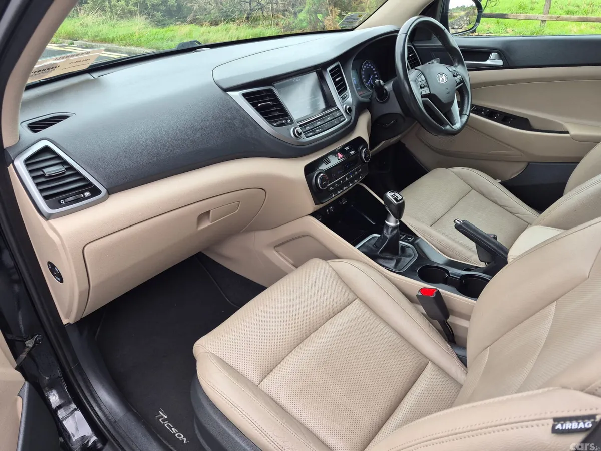 Hyundai Tucson SUV, Diesel, 2018, Black