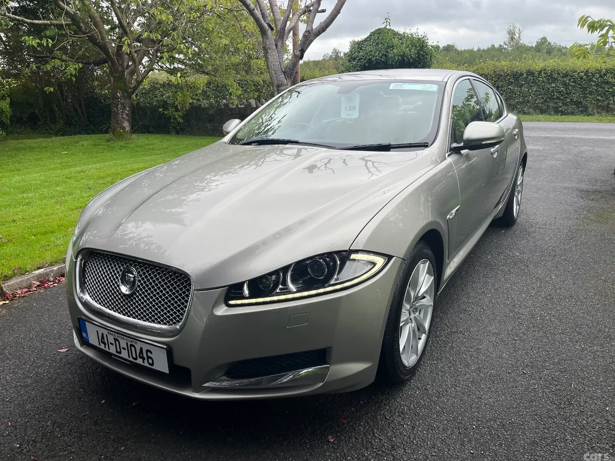 Jaguar XF Saloon, Diesel, 2014, Gold