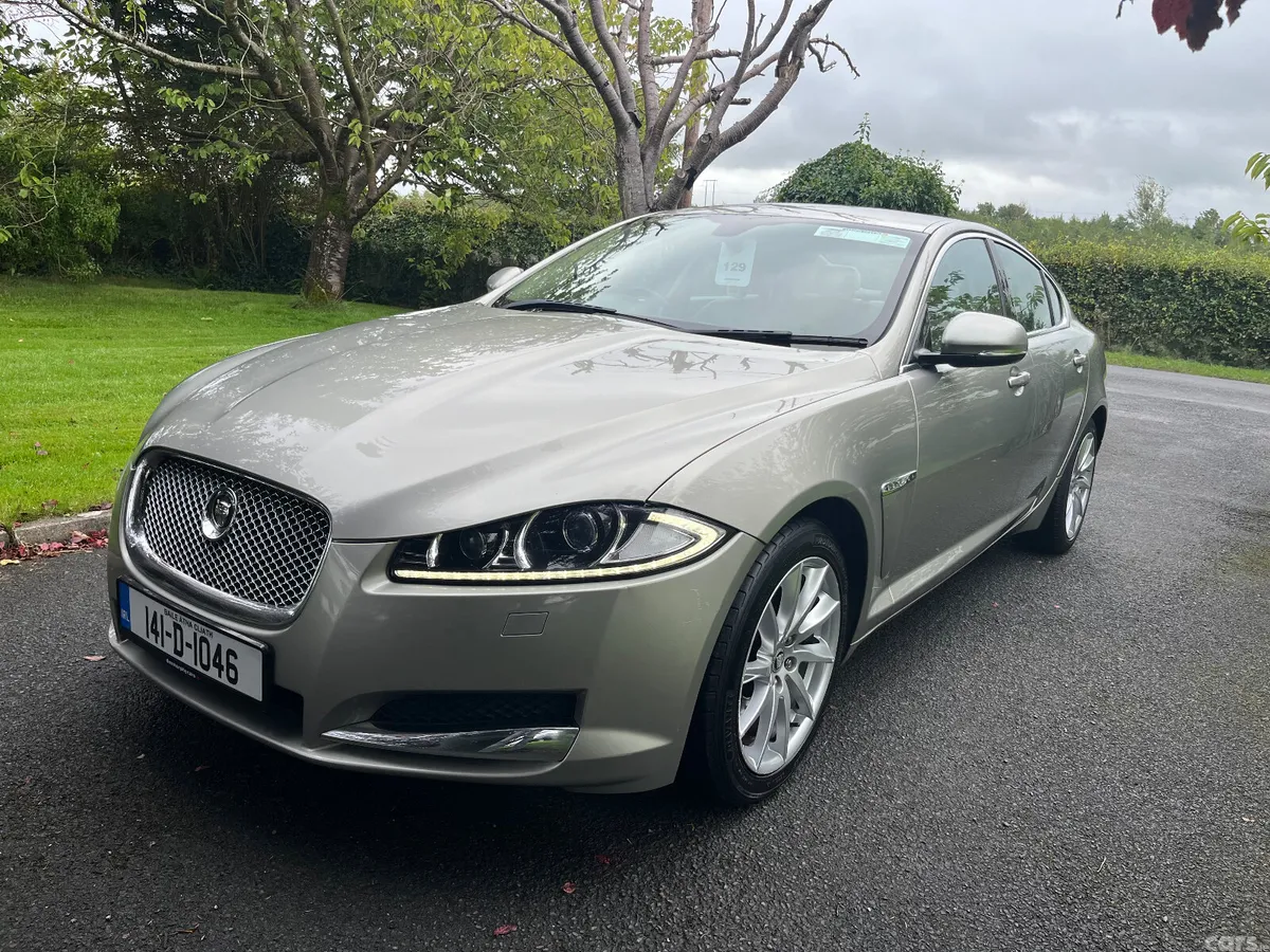 Jaguar XF Saloon, Diesel, 2014, Gold
