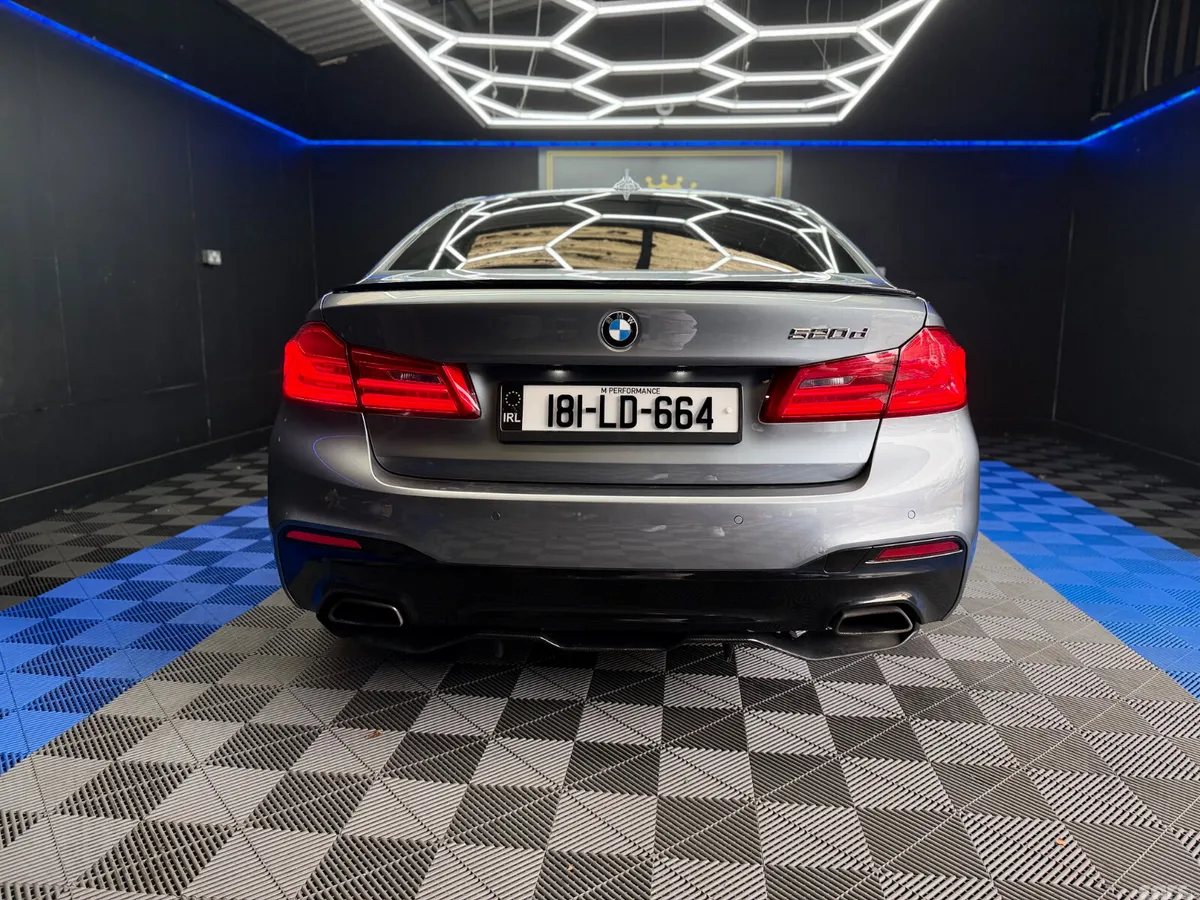 BMW 5-Series Saloon, Diesel, 2018, Blue