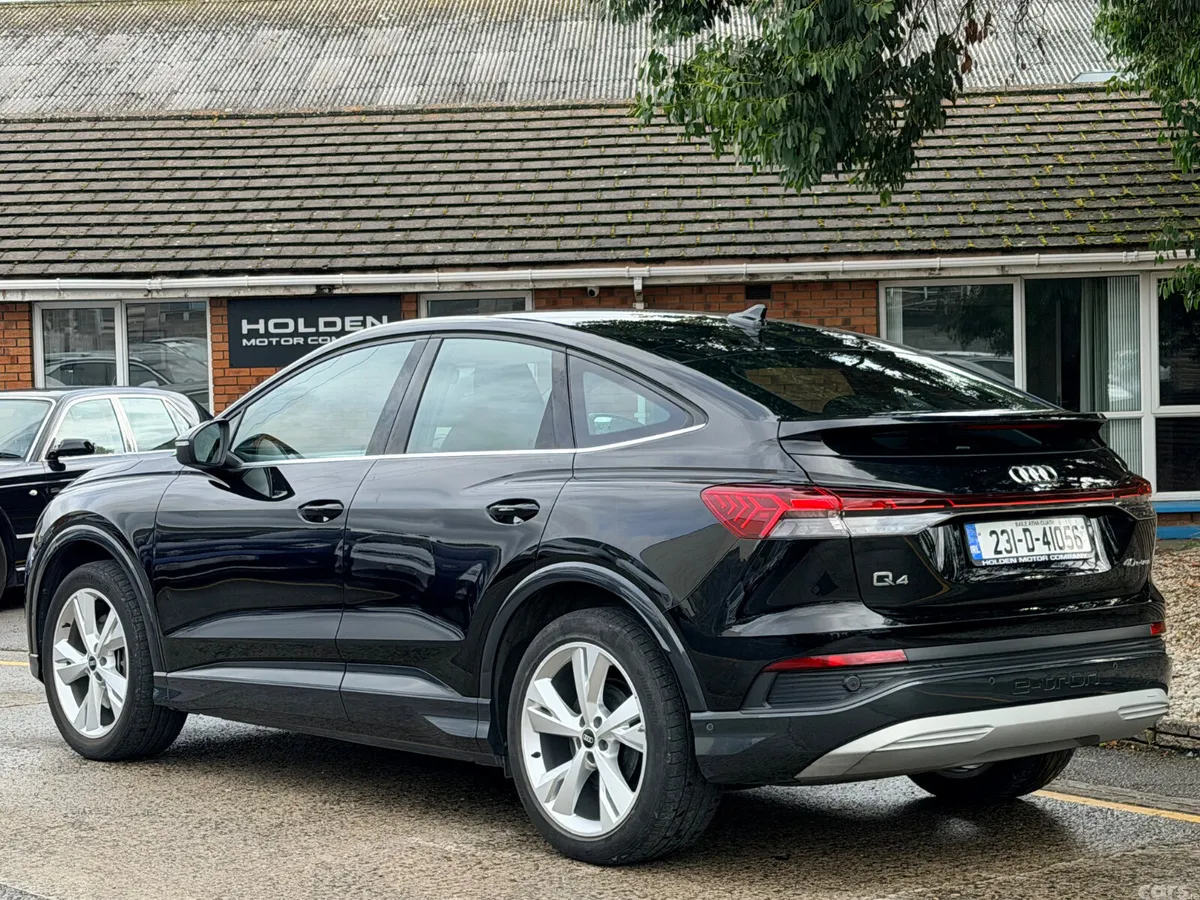 Audi e-tron Hatchback, Electric, 2023, Black