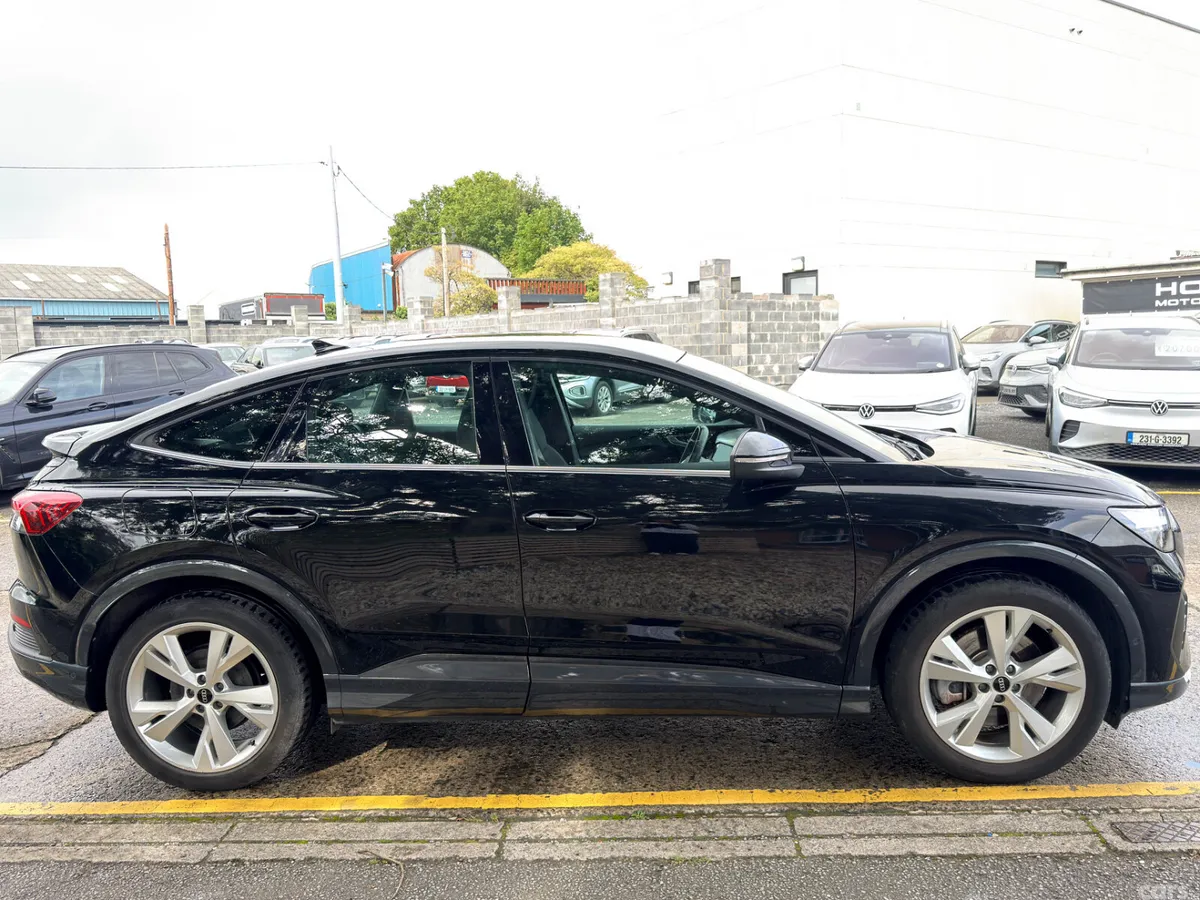 Audi e-tron Hatchback, Electric, 2023, Black