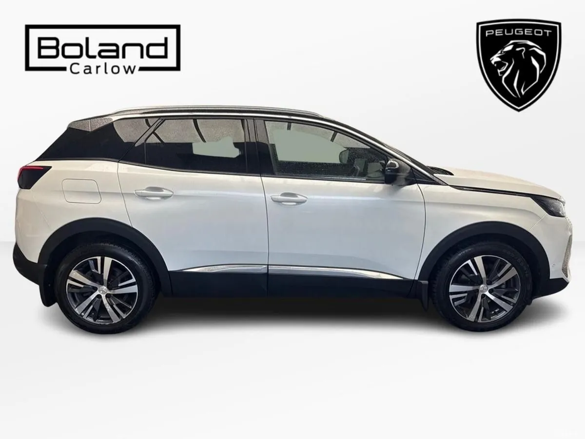 Peugeot 3008 MPV, Diesel, 2023, White