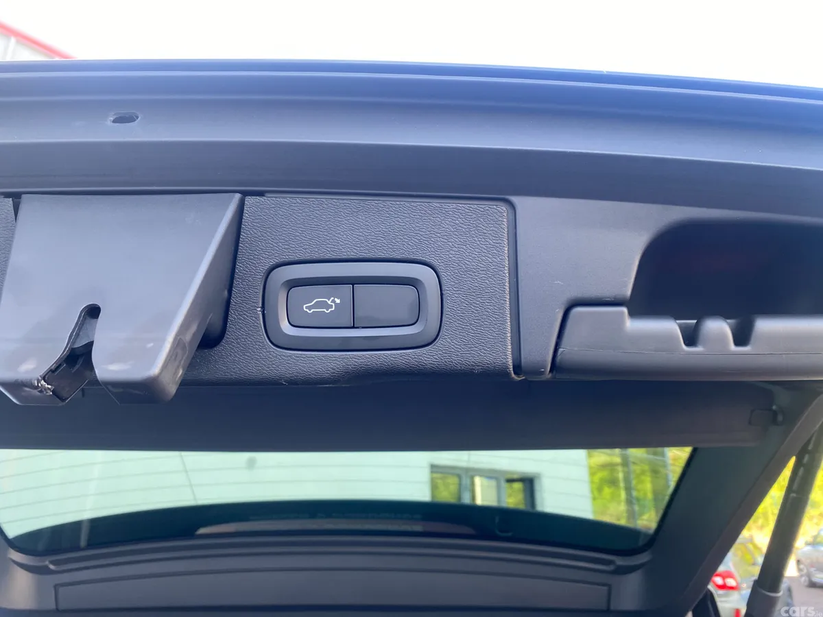 Volvo XC60 SUV, Diesel, 2018, Grey