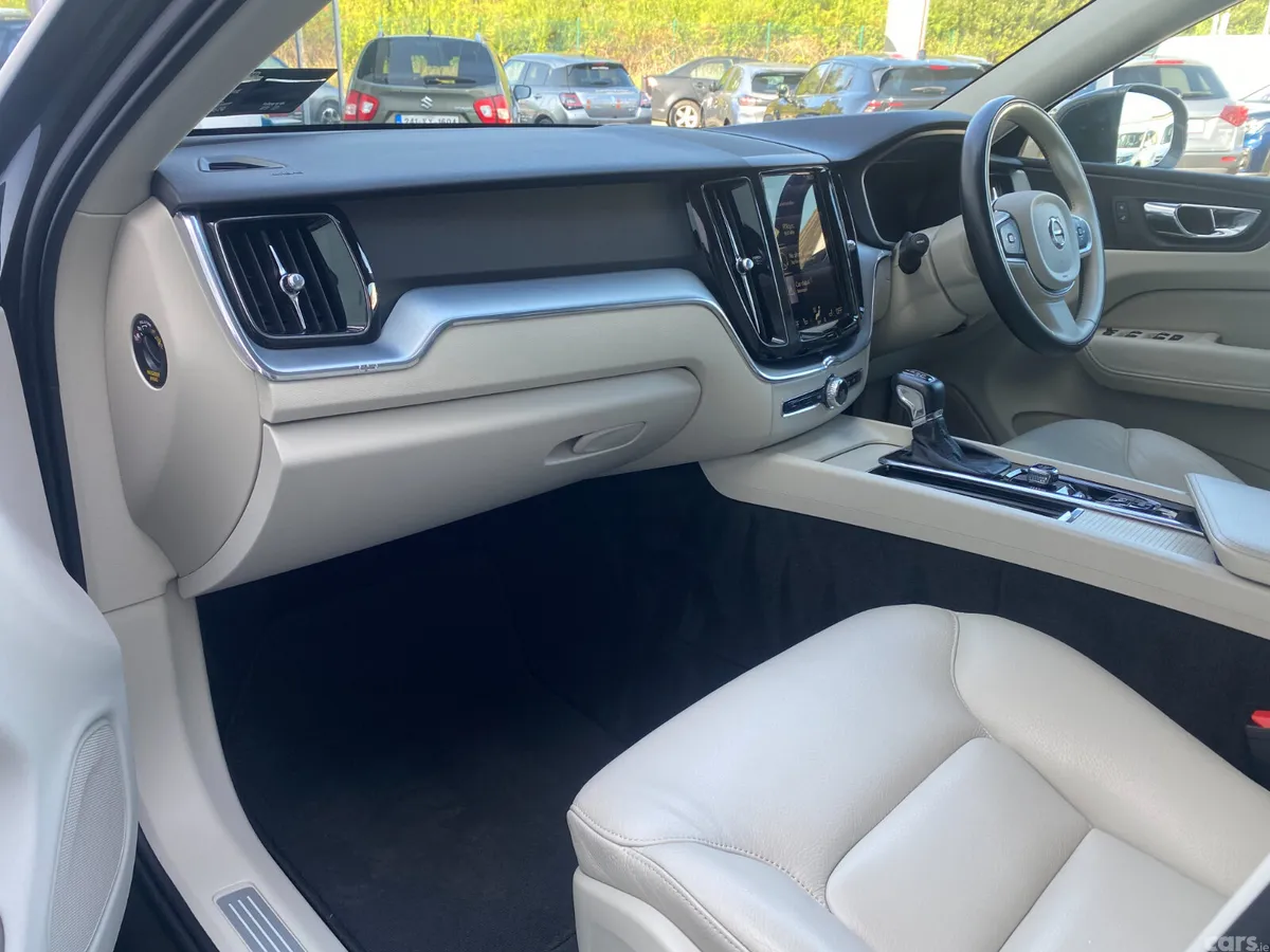 Volvo XC60 SUV, Diesel, 2018, Grey
