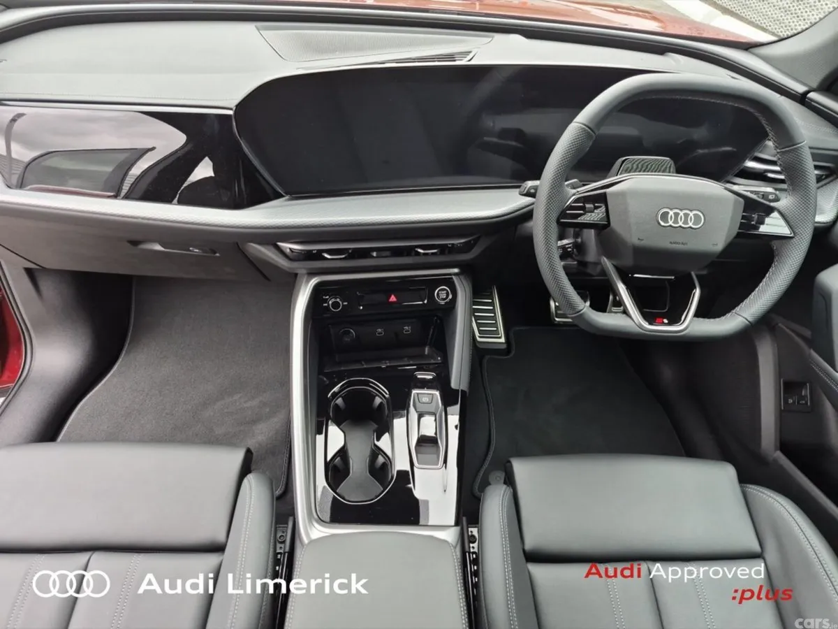 Audi Q5 SUV, Petrol Plug-in Hybrid, 2026, Red