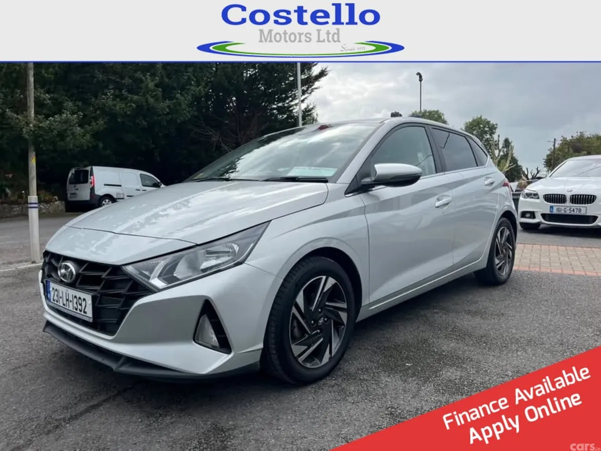 Hyundai i20 Hatchback, Petrol, 2023, Grey