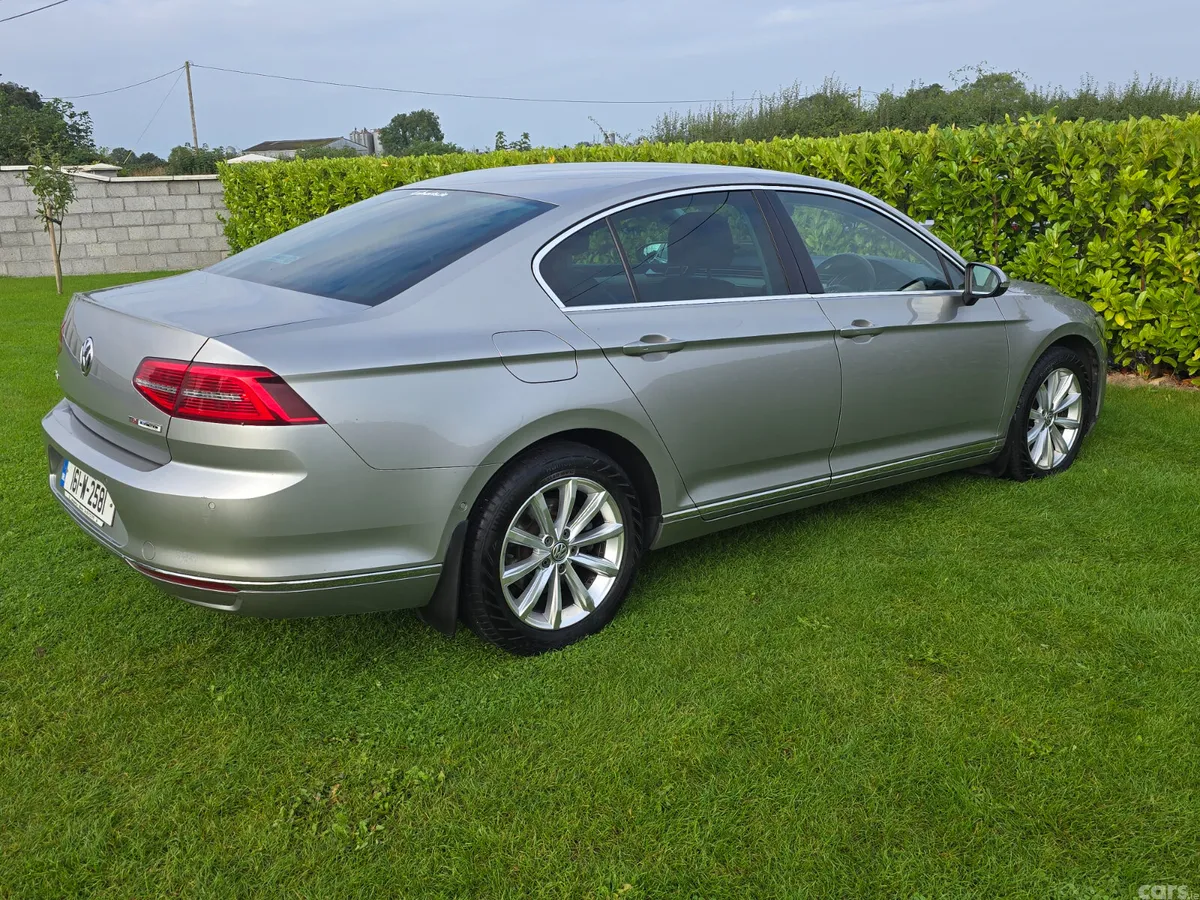 Volkswagen Passat Saloon, Diesel, 2016, Silver