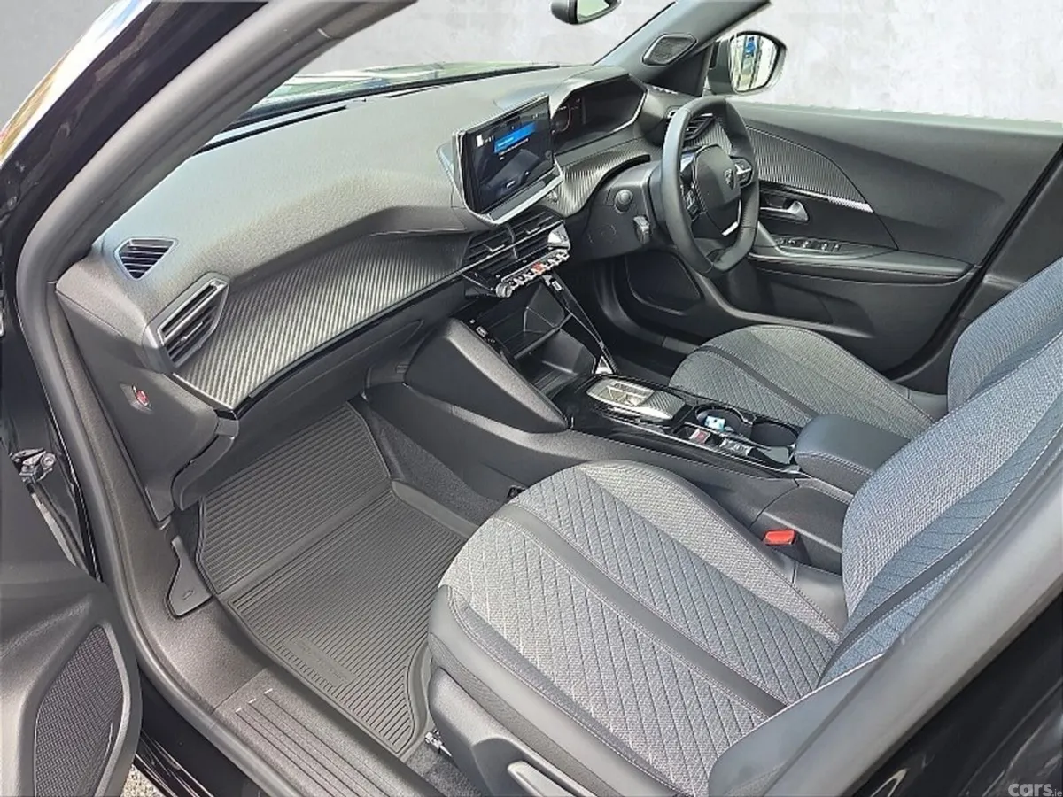 Peugeot 2008 SUV, Petrol Hybrid, 2026, Black