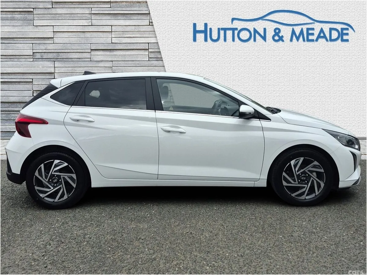 Hyundai i20 Hatchback, Petrol, 2026, White