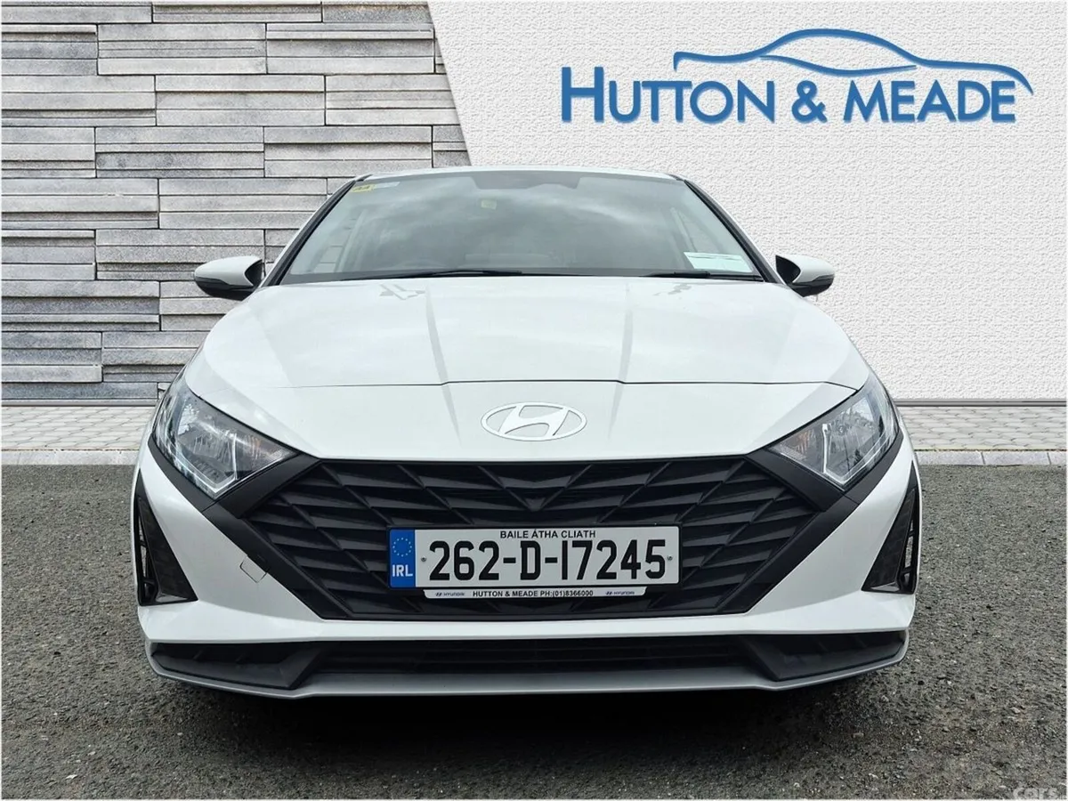 Hyundai i20 Hatchback, Petrol, 2026, White